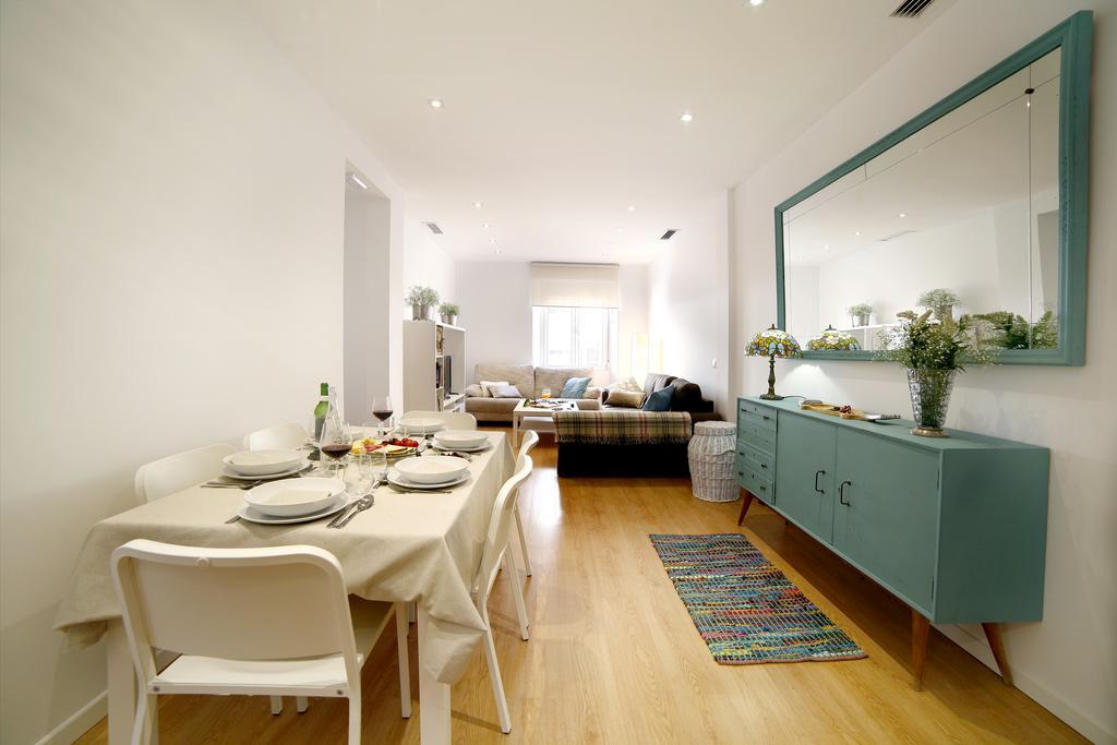 Apartamento La Flamenquita مالقة الغرفة الصورة